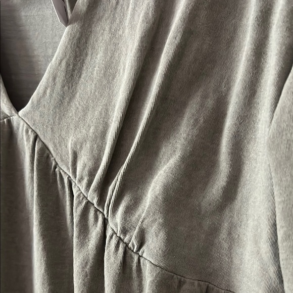 James Perse Gray Ruched V-Neck Sundress - Picture 6 of 12